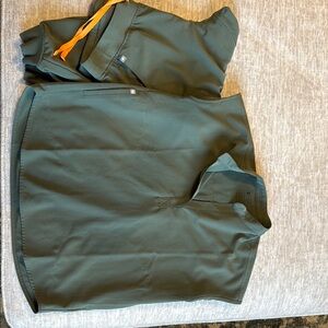 Figs Women's Scrub Set in Olive Green